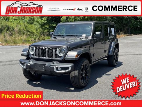 Used 2025 Jeep Wrangler Unlimited Sahara w/ Safety Group AWD/4WD image 1