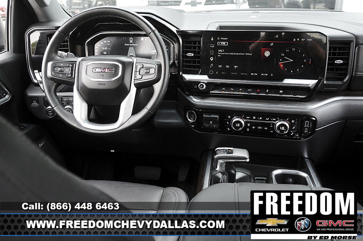 Used 2023 GMC Acadia SLE w/ Driver Convenience Package FWD image 13