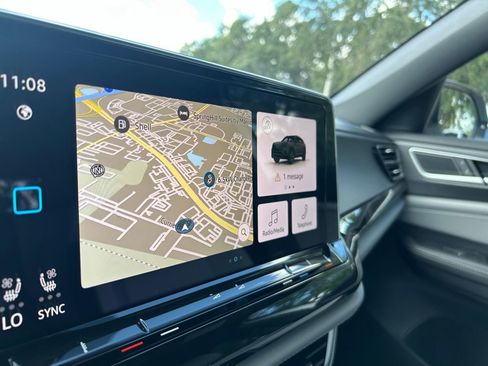 New 2026 Volkswagen Atlas Cross Sport SEL R-Line image 13