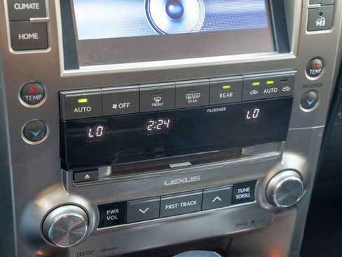 Used 2018 Lexus GX 460 Premium AWD/4WD image 31
