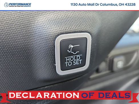 New 2026 Jeep Grand Cherokee Altitude image 12