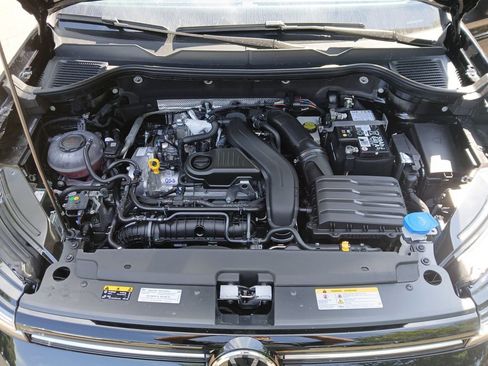 New 2025 Volkswagen Taos S image 20