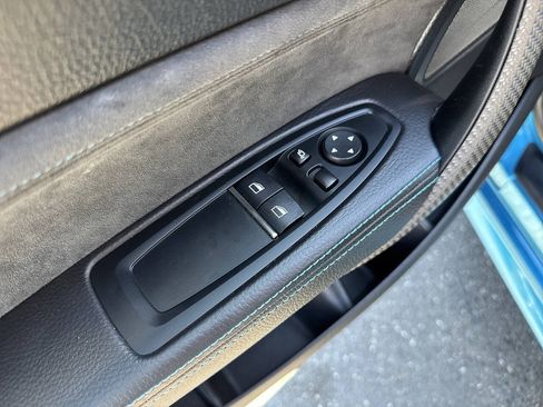 Used 2018 BMW M2 RWD image 41