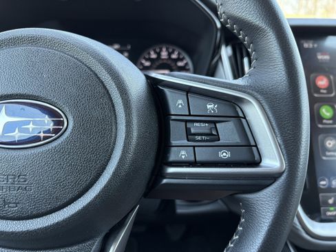 Certified 2025 Subaru Outback Premium AWD/4WD image 16