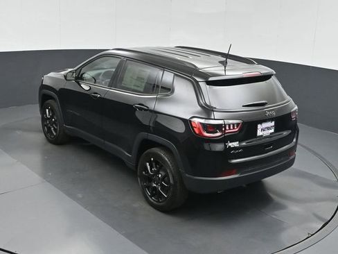 New 2026 Jeep Compass Latitude AWD/4WD image 33