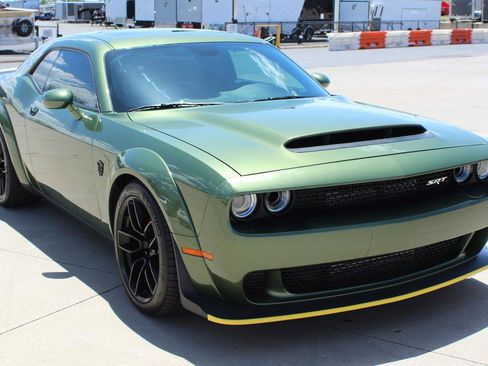 Used 2018 Dodge Challenger SRT Demon RWD image 4
