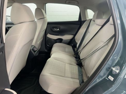 Certified 2025 Honda HR-V LX image 14