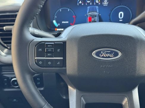 Used 2025 Ford F350 Lariat AWD/4WD image 23