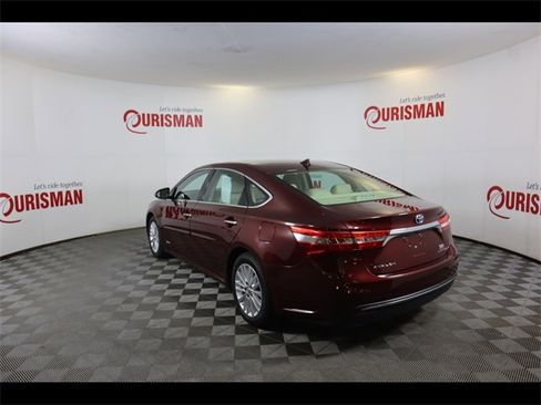 Used 2015 Toyota Avalon Limited image 8