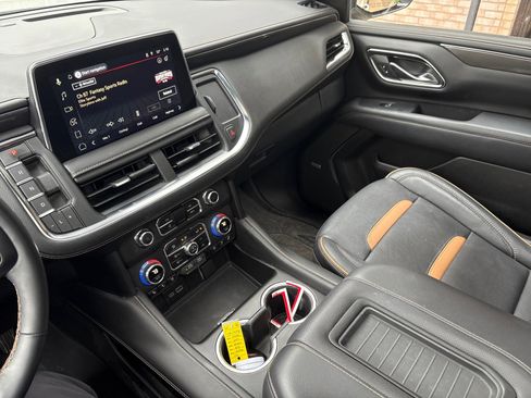 Used 2023 GMC Yukon AT4 w/ LPO, Floor Liner Package image 17