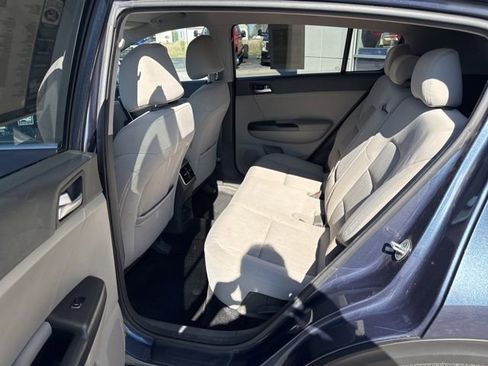 Used 2017 Kia Sportage LX FWD image 18