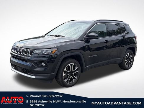 Used 2023 Jeep Compass Limited AWD/4WD image 5