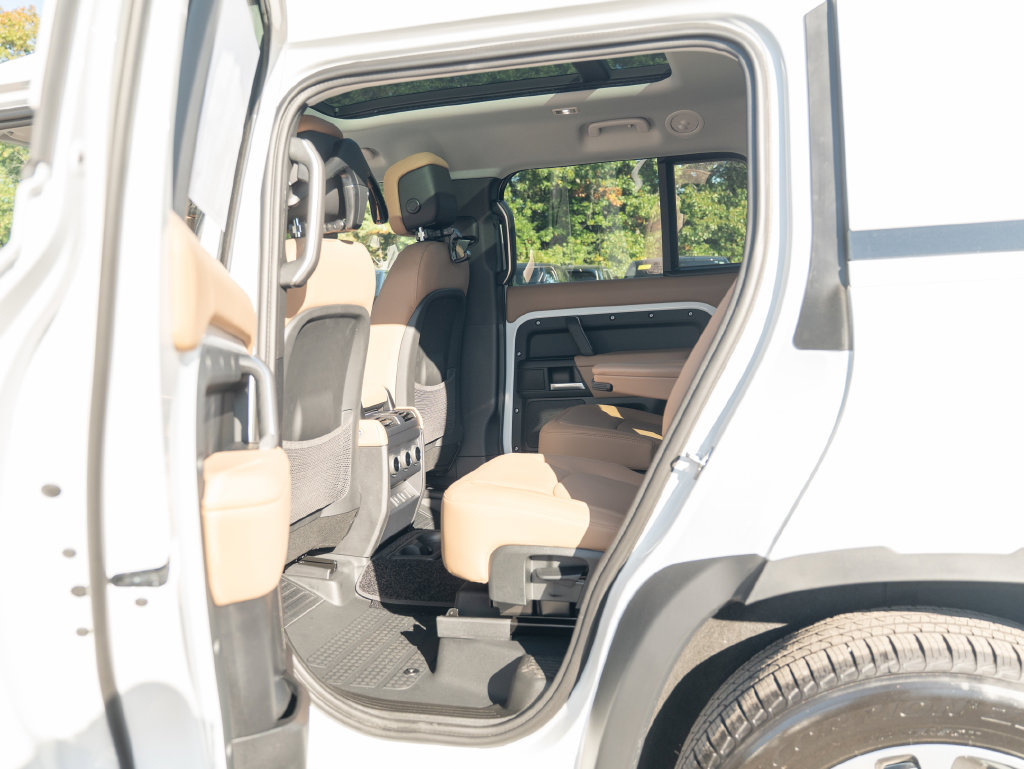 New 2026 Land Rover Defender 130 S AWD/4WD image 21