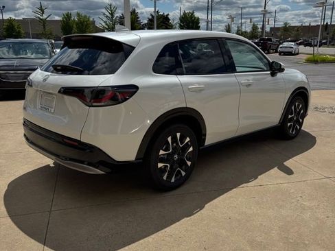 New 2026 Honda HR-V EX-L image 3