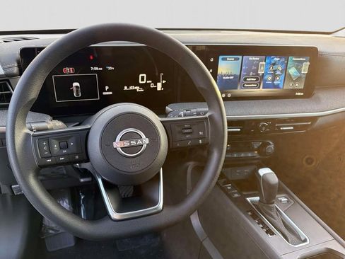 New 2026 Nissan Kicks SV w/ SV Premium Package AWD/4WD image 8