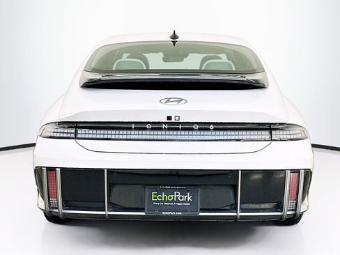 Used 2024 Hyundai Ioniq 6 SEL image 7