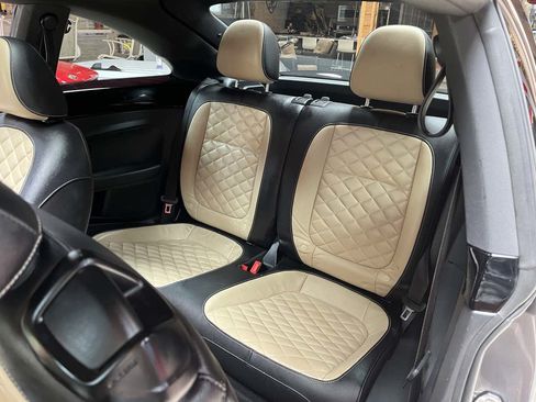 Used 2019 Volkswagen Beetle 2.0T Final Edition SEL FWD image 22