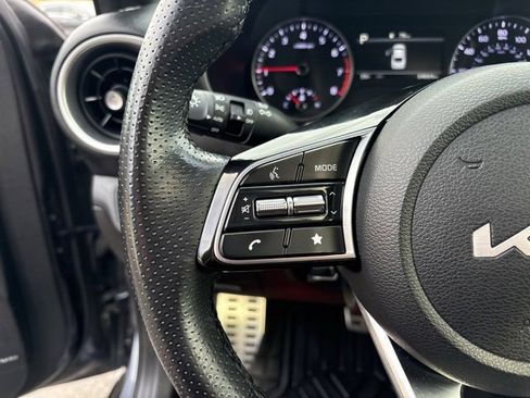 Used 2022 Kia Forte GT-Line w/ GT-Line Premium Package image 34