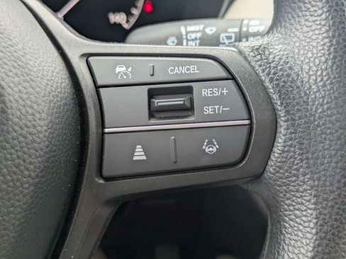 Certified 2026 Honda HR-V LX image 31