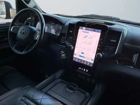 Used 2025 RAM 1500 Limited AWD/4WD image 14