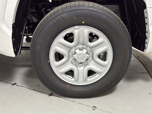 New 2026 Toyota Tundra SR image 23
