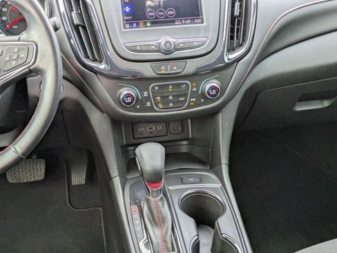 Used 2023 Chevrolet Equinox RS w/ LPO, Cargo Package image 18