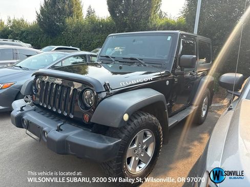Used 2012 Jeep Wrangler Rubicon w/ PWR Convenience Group AWD/4WD image 1