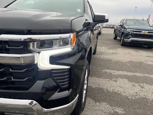 Used 2022 Chevrolet Silverado 1500 LT image 6