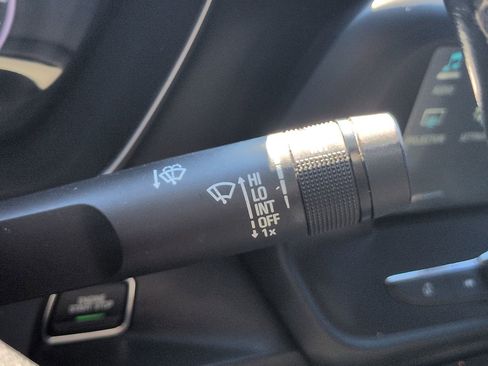 Certified 2016 Chevrolet Camaro LT image 35