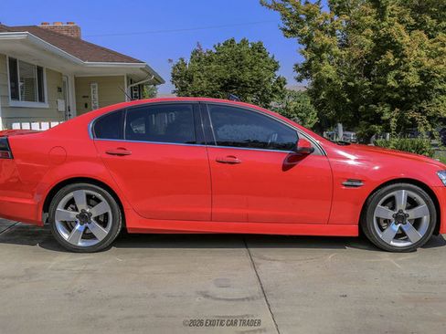 Used 2009 Pontiac G8 GT w/ Premium Package RWD image 7