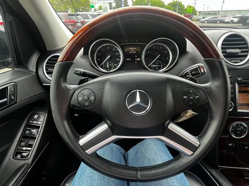 Used 2011 Mercedes-Benz GL 450 4MATIC image 20