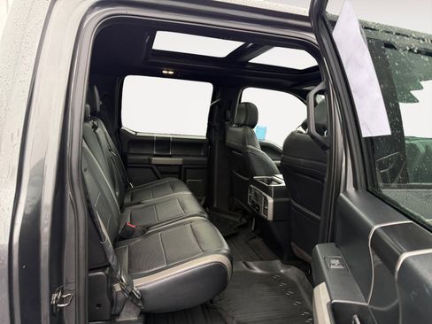 Used 2018 Ford F150 Raptor image 18