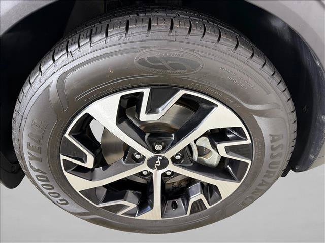 Used 2024 Kia Sportage EX FWD image 13