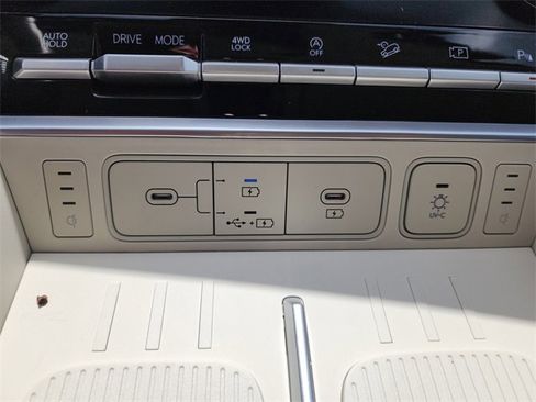 New 2024 Hyundai Santa Fe Calligraphy image 23