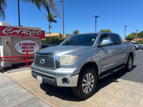 Used 2011 Toyota Tundra Limited w/ Platinum Pkg RWD image 4