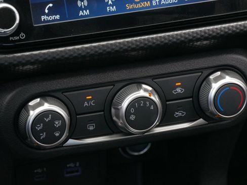 Used 2024 Nissan Kicks SV FWD image 20