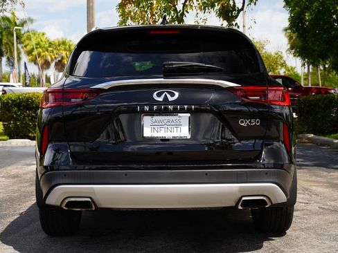 Used 2023 INFINITI QX50 Luxe image 8