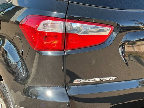 Used 2020 Ford EcoSport SE w/ SE Convenience Package image 35