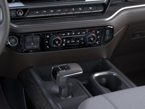 New 2026 Chevrolet Silverado 1500 LTZ w/ LTZ Premium Package AWD/4WD image 23