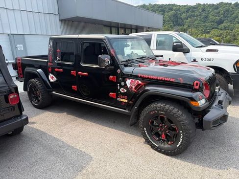 Used 2021 Jeep Gladiator Sport AWD/4WD image 4