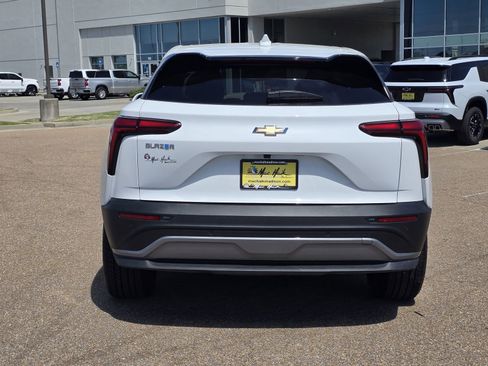 New 2026 Chevrolet Blazer EV LT FWD image 6