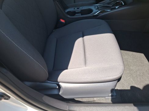 Used 2026 Toyota Corolla LE FWD image 32