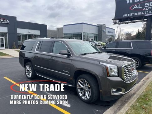 Used 2020 GMC Yukon XL Denali w/ Open Road Package image 1