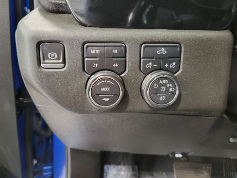 Certified 2023 Chevrolet Silverado 1500 RST AWD/4WD image 10