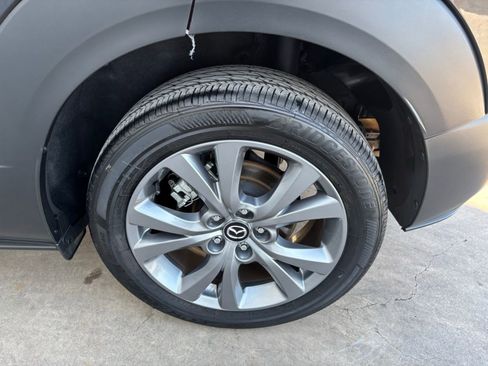 Certified 2025 MAZDA CX-30 AWD 2.5 S w/ Preferred Package image 11