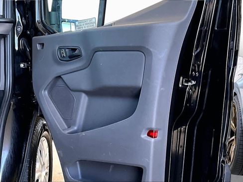 Used 2024 Ford Transit 350 XLT RWD image 22