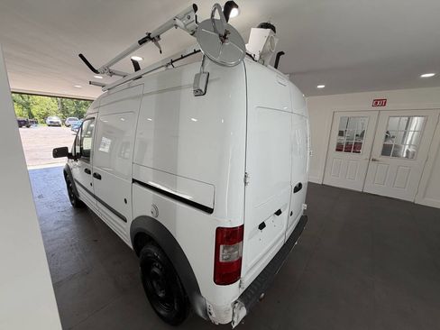 Used 2012 Ford Transit Connect XLT FWD image 4