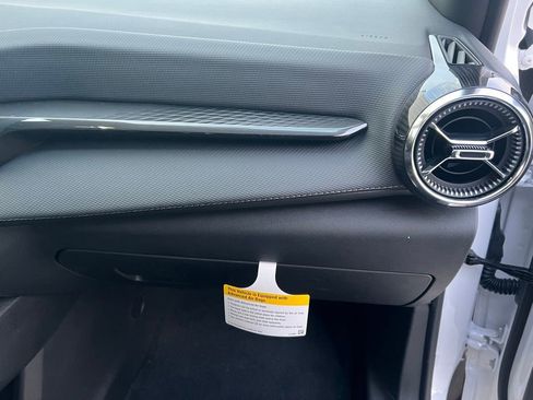 New 2026 Chevrolet Equinox LT FWD image 24