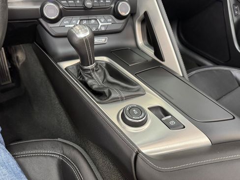 Used 2014 Chevrolet Corvette Stingray Convertible w/ Battery Protection Package RWD image 20