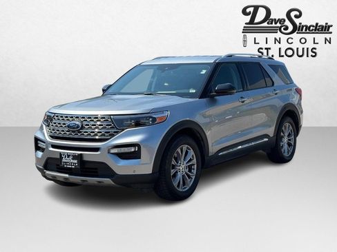 Used 2022 Ford Explorer Limited w/ Equipment Group 301A AWD/4WD image 7